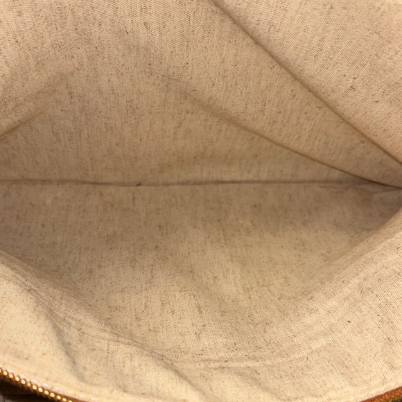 Mark & Graham Caroline Leather Handbag - Picture 8 of 9